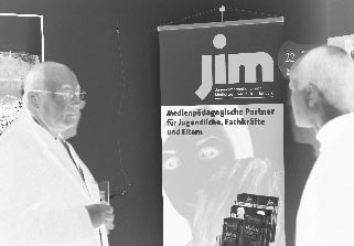 74 Präsentation der LAG Mulitmedia mit den JIMs bei der Veranstaltung Partnerschaften bilden 102 Der Friedrich-Bödecker-Kreis bietet / organisiert bzw.