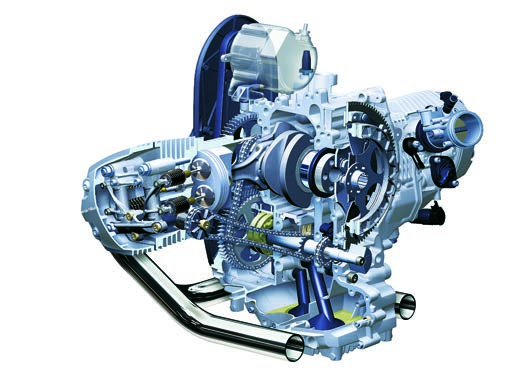 FOX - Rosenbauer Garantiert hohe Zuverlässigkeit bei Feuerwehreinsätzen Als Antrieb wird in der FOX die aktuelle Generation des BMW 2-Zylinder Boxermotors verwendet.