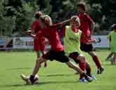 Hessenlöwe Nachwuchs AC Milan-Junior-Camp vom 23. 27. Juni 2008 in Kassel Trainieren wie der Champions League-Sieger!