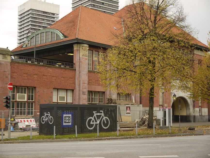 Service: Schnelle Umsetzung Bike and Ride Überdachte Abstellanlage S Wilhemsburg