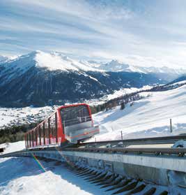 Sunstar Alpine Familienhotel Davos FAMILIEN-SPORTWOCHE Planen Sie Ihren nächsten Skiurlaub mit der ganzen Familie in Davos und profitieren Sie von zahlreichen Aktivitäten für Familien.