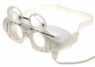 30 Nystagmus-Brillen Nystagmus spectacles Frenzel-Brille Frenzel-Spectacles 08-423 Nystagmusbrille nach Frenzel, 1,5 m Zuleitung, Bananenstecker und Clip- Kopfband Nystagmus spectacles, 1.