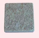 GNEIS GLORIA Polygonalplatten normal, Oberfläche spaltrau, ca. 2-3 cm stark, 1 m 2 = 60 kg Verbrauch: 5-8 Stk. je m 2 m 2 /Palette Art.-Nr.