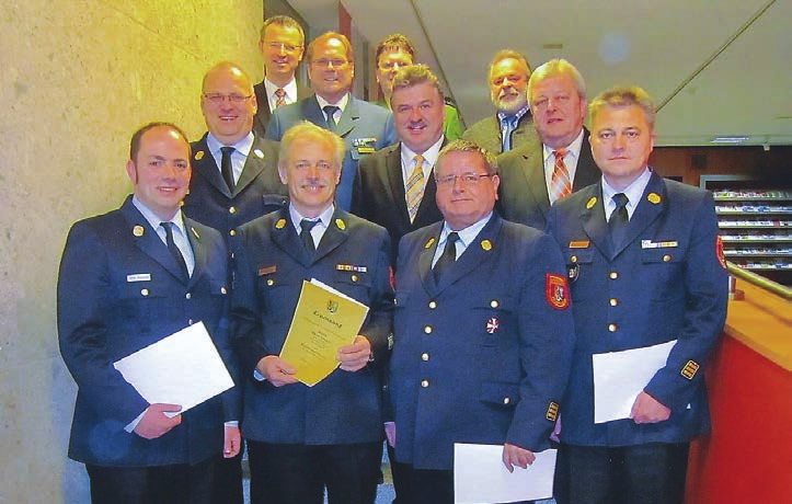 Kreisfeuerwehrverband Lotse Gareis geht von Bord Franz Gareis scheidet mit Erreichen der Altersgrenze aus dem aktiven Feuerwehrdienst aus.