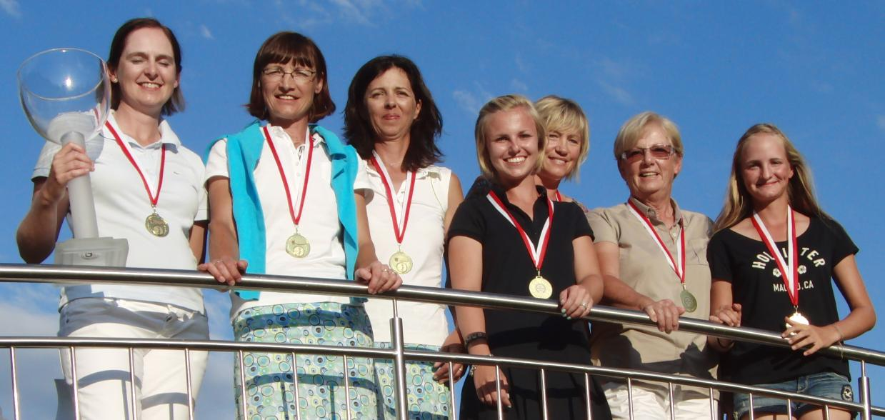 Regine Bolter, Sophia Grabher, Gabriele Hepberger, Katharina Humml, Manuela Mähr, Traudl Rohrer und Doris