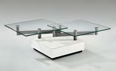 4084- Couchtisch, Bestell-Nr. 4084-2419 Lack weiß matt Beschlag: Edelstahl Glasplatten diagonal verschiebbar Größe ca. 136 x 70 cm (119 x 115 cm) Höhen ca.