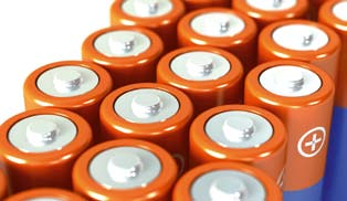 ABFALL-SAMMLUNG Batterien: Sammeln verordnet! Mit 26. September 2008 gelten neue gesetzliche Bestimmungen für die Sammlung und Behandlung von Batterien und Akkus.