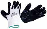 N) NITRIL HANDSCHOEN. Polyamide handschoen met nitril foam coating. Goede vingergevoeligheid. Stoot olie, vet en vuil af. EN 420 - EN 388 (33) F) NITRILE GANT. Gant polyamide avec enduit nitril foam.