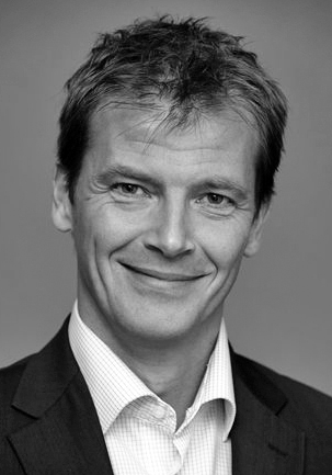 Dipl.-Inform. Henning Wolf ist Geschäftsführer der it-agile GmbH mit Sitz in Hamburg und München.