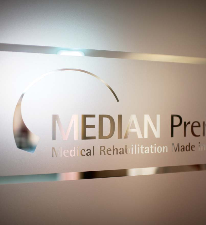 MEDIAN Premium am Klinikstandort Wiesbaden MEDIAN Premium verbindet die hochwertige medizinische Versorgung nach neuestem Stand der Rehabilitationsmedizin, die für jede MEDIAN Klinik