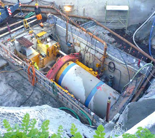 Microtunnel für Abwasser Druckrohre für Wasser und Abwasser Schutzrohre für: Öl- oder Gaspipelines Gas Treibstoff Kabel Druckrohre Gewässerumleitungen Versorgungstunnel Fluchttunnel Wartungstunnel