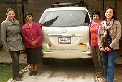 Gemeinde-Partnerschaften Mexiko-Arbeitskreis Viele tolle Neuigkeiten aus unserer Partnergemeinde in Mexiko Neues Krankentransportfahrzeug für Progreso Der Mexiko-Arbeitskreis unterstützt die