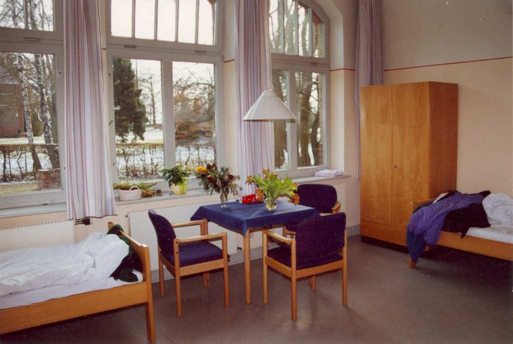 2-Bett Patientenzimmer (mit Nasszelle) in Haus 23 ca.