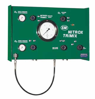 Nitrox / Trimix 65 Mischkonsolen Nitrox / Trimix Classic und Pro Mischkonsolen, TÜV geprüft Konsolen zur Wandmontage für sicheres und schnelles Gasmischen nach der Partialdruckmethode.