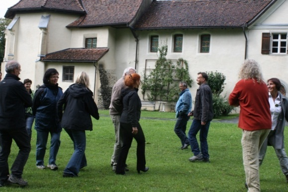 Schritte im ÖKOLOG Programm Schulkonsens > Anmeldung ÖKOLOG Schulteam und KoordinatorIn Ist-Analyse und Bewertung der ökologischen Situation an der