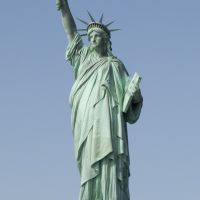 Tag 12: New York Heute können Sie den Tag so gestalten, wie Sie wollen: relaxen, bummeln, die Statue of Liberty besuchen, auf das Empire State Building steigen, im Central Park spazieren gehen oder