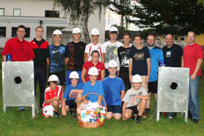 Bundesleistungsbewerb in Tamsweg Teilnahme der besten 44 FW-Jugendgruppen