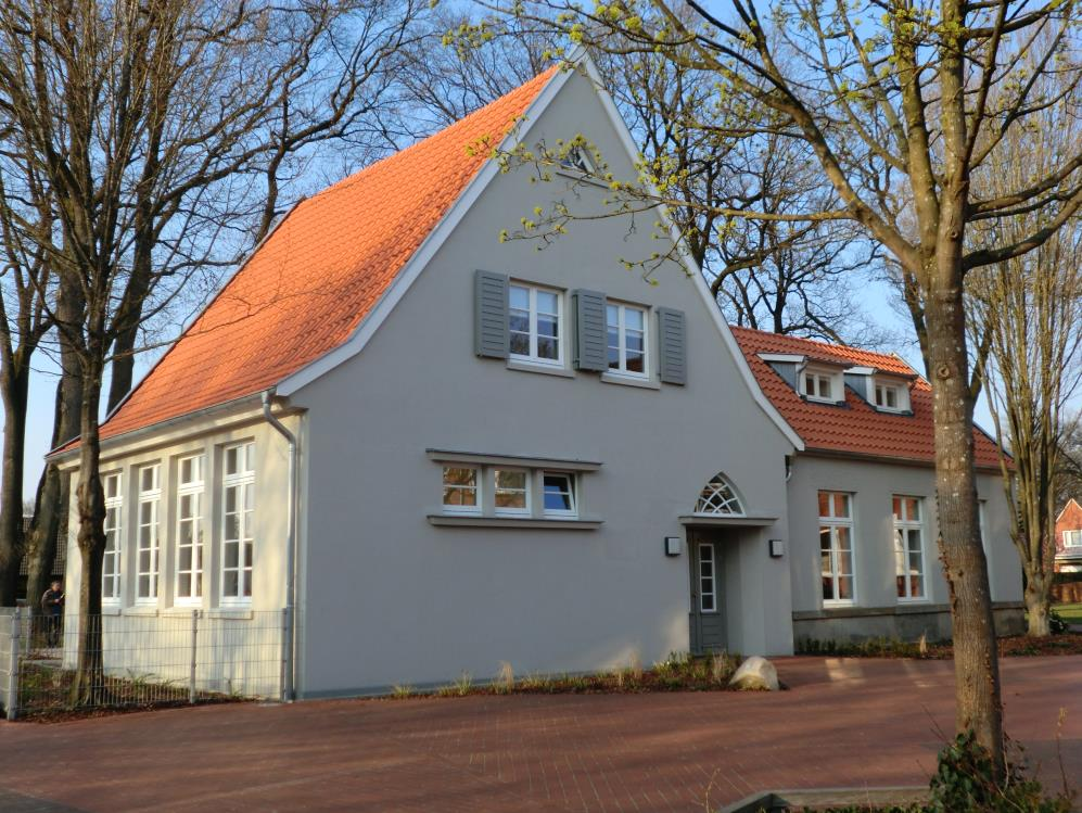 Ausgangslage REK Region Grafschaft Bentheim ten Gebäuden und Bauwerken erhalten bzw. einer neuen Nutzung zugeführt sowie Dorfkerne bzw. -plätze attraktiver gestaltet werden.