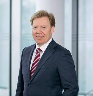 Vorstand Dr. Ulrich Schröder (Vorsitzender) Dr. Günther Bräunig Dr.