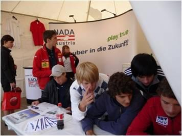 5. Kampf gegen Doping in Österreich auf drei Ebenen 1. NADA Austria: Prävention Information / Aufklärung 2.