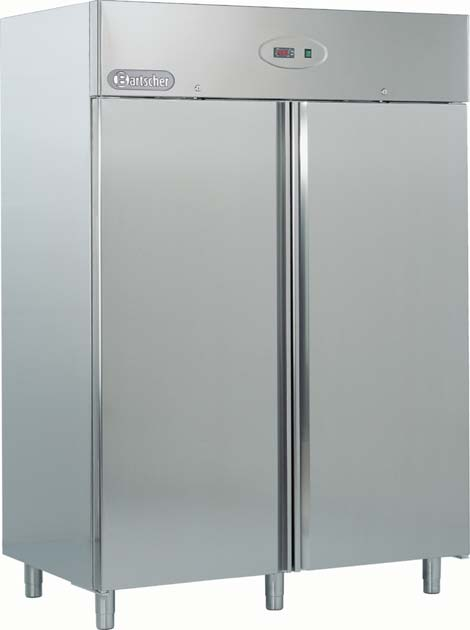Kühlschränke Umluft-Kühlschränke für / GN Roste CNS 8/0 Verstellbare Roste Höhenverstellbare Füsse Automatische Abtaufunktion Elektronische Steuerung Ein-/Ausschalter, Kontrollleuchte Für