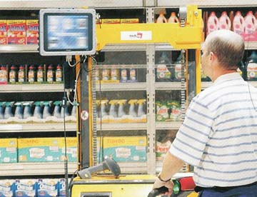 RFID (radio frequency identification) Einkaufswagen Future Store Logistikkette Lebensmittelkette Quellen: Spiegel Das Internet der Dinge, 8.11.