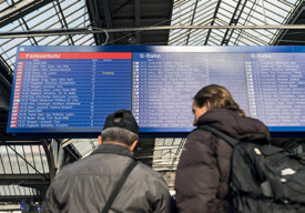 Magazin Kunden 11 LED-Anzeigetafeln Digitale Kundeninformation extragross DML: Fernzüge müssen in Zürich nicht mehr wenden.