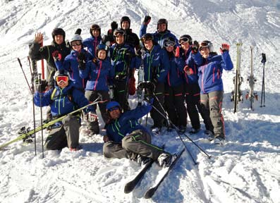 WIR sind für Sie da Die Ski-und Snowboardschule Neuhausen Unsere Ski- und Snowboardlehrer 2016 / 2017 Skilehrer