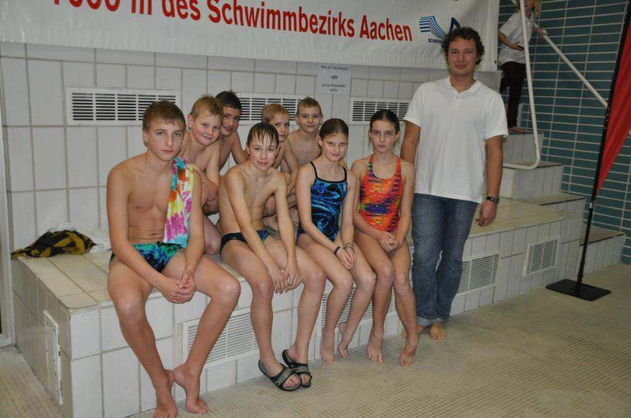 cherheit bringt. Das Training ist 2013 ohne Einschränkungen möglich. Wir vom Schwimmbezirk Aachen gehen davon aus, dass das Jahr 2013 endlich wieder nur durch sportliche Erfolge geprägt wird.