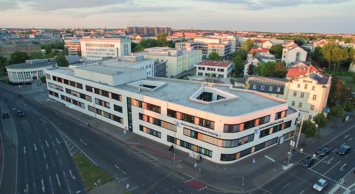 Anwenderbericht SAP Mit langjähriger Partnerschaft zum Ziel und immer weiter Das Universitätsklinikum Leipzig setzt bei Umstellung und Betrieb seiner SAP-Systemlandschaft auf Cerner Fotos: