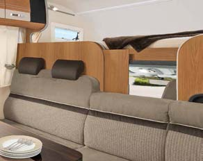 Globetrotter XXL A 9000-2 Luxus in visionärem Design Mit dem Alkoven tut sich im XXL eine neue Welt auf: die des maximalen Raumes und Schlafkomforts.
