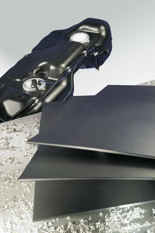 7.3 SIMONA PE Mehrschichtplatten Platten für die Tankherstellung Vorteile im Überblick hohe Barrierewirkung gegen Gase und Flüssigkeiten korrosionsbeständig hohe Zähigkeit und gute Steifigkeit