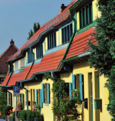 Restaurants / Cafés / Bars In der Gartenstadt Hellerau Hellerau wurde 1909 als erste deutsche Gartenstadt durch den Möblefabrikant Karl Schmidt gegründet.