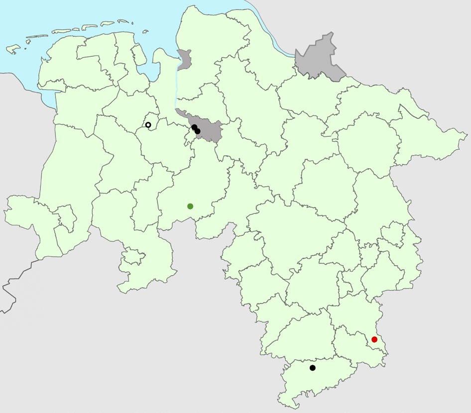 Witt: Seltene Hummelarten (Bombus) in Niedersachsen AMPULEX 8 2016 Die große Population (81 erfasste Individuen) aus Bremen-Niedervieland, von der Handke in seiner Diplomarbeit (Handke 1990)