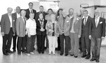 SKFM-Diözesanverein bekämpfen. Der SKM stellt in seinem in der Versammlung verabschiedeten Papier fest, dass die Armut in Deutschland inzwischen in der Mitte der Gesellschaft angekommen ist.