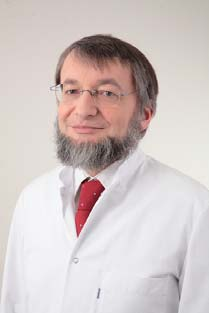Curriculum Vitae Dr.med. H. Ulrich Jobst Alter: 1955 geboren Tätigkeit: Chefarzt Neurologie MediClin Bosenberg Kliniken St.
