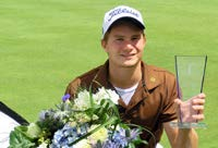 Schloss Moyland Golfresort Classic 15. bis 17. Juni 2012 Schloss Moyland Golfresort Par 72 1. Yannick Gumowski (Duisburg/Amateur) 208 (69+72+67) Schläge 2.