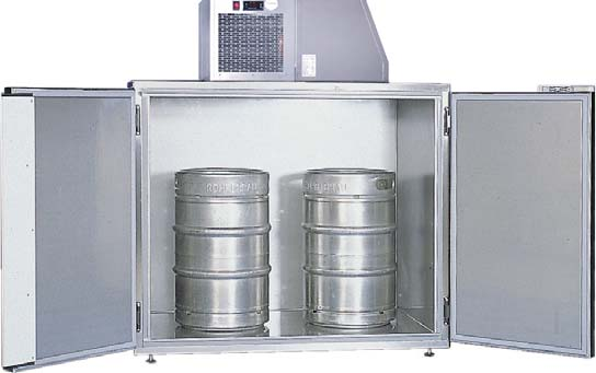 8. Kühlschränke & Fassvorkühler Fassvorkühler Fassvorkühler Kühlung für 2 bis 1 Fässer 5 Liter (Ø 425 mm) oder bis max. 22 Fässer 3 Liter (Ø 385 mm) Verschiedene Kältesätze 8.