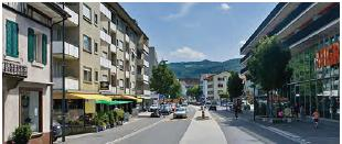 Das Porträt von Adliswil Adliswil, Nachbarort der Wirtschaftsmetropole und Universitätsstadt Zu rich, liegt mitten in der wichtigsten Wirtschaftsregion der Schweiz.