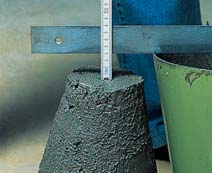 Chloridgehaltsklassen Betonverwendung Klasse des Höchstzulässiger Chlorid- Chloridgehaltes gehalt, bezogen auf den Zement in Massenanteilen* unbewehrter Beton Cl 1,0 1,0% Stahlbeton Cl 0,40 0,40%