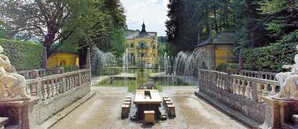 Mirabellgarten mit Blick auf die Festung Hohensalzburg Die Gegenden von Salzburg, Neapel und Constantinopel zähle ich zu den schönsten der Erde.
