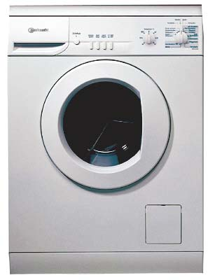 Abstrakte und Virtuelle Maschinen Beispiel Waschmaschine Benutzungsoberfläche Controller Schichtenmodell: Abstrakte Maschine: Schnittstellen, nur Zugang geregelt virtuelle Maschine Implementation ist
