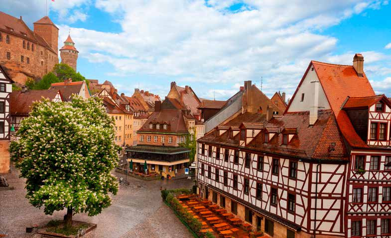 9 Tage ab Fr. 790. Fachwerkhäuser in der Altstadt, Nürnberg Rabatt Fr. 500. abgezogen, Drei Flüsse Zauber Rhein, Main und Donau Basel Miltenberg Regensburg Passau 1.