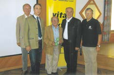 Wir Senioren im Oktober 2012 Traunviertel wir 21 Bezirk Steyr Land EO des SB Bad Hall 80 Jahre. Im Rahmen der Bezirkskonferenz wurde dem EO Hubert Winklmair zum 80. Geburtstag gratuliert.