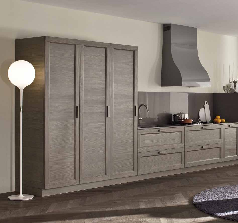 > COMPOSITION WITH DOORS IN ARGILLA FINISHING, DOOR FINISHED WOODEN HANDLES, BACKPANELS AND WORKTOP IN 2 CM THICK BRIGHT GREY MARBLE, GREY LACQUERED WALL HOOD MATCHING WITH WORKTOP, BACK PANELS,