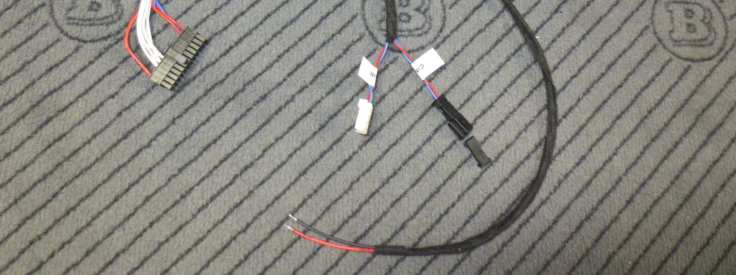 Kabel aus Pin 16 parallel verlöten, siehe Seite 11 Zum CAN-Verteiler, siehe Seite 9 & 10
