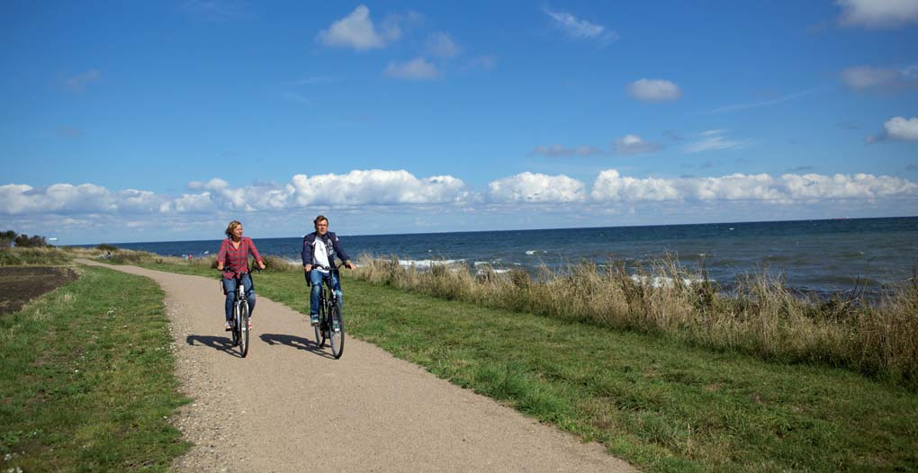 Inhaltsverzeichnis Willkommen im Fahrradland an der Ostsee-Schleswig-Holstein! In die Pedale treten, soweit das Auge reicht und noch viel weiter!