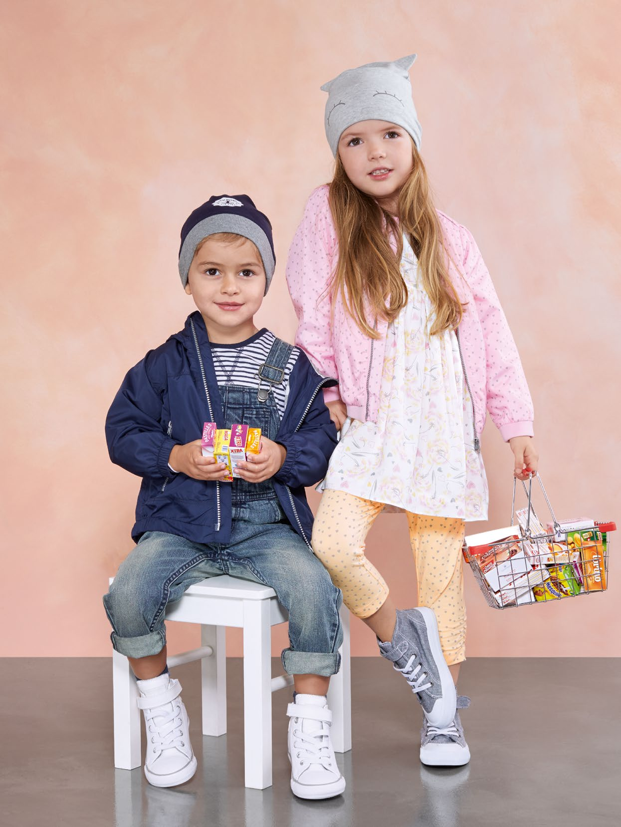 Die neue Fashion- Generation. MINIKIDS GIRLS MÜTZE 95 % Bio-Baumwolle, 5 % Elasthan 9.95 BABY BOYS MÜTZE 100 % Bio-Baumwolle 7.95 TEXSTAR MINIKIDS GIRLS KLEID Auch in Apricot 24.