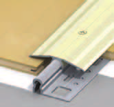 Parkett- und Laminat-Profile clipstech -plus Komplett-Set Übergangs-Profil, 46 mm, und Träger-Profil mit -fix Der Inhalt des clipstech -plus-komplett-sets: 1 Aluminium-Träger-Profil mit