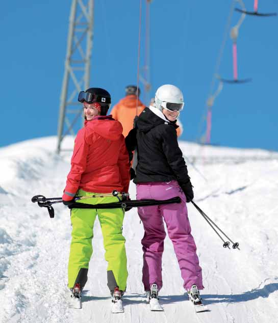 7 Im Fokus Förderkampagne Schneesportlager lanciert Das von Seilbahnen Schweiz (SBS) initiierte und vom Bund unterstützte Anstossprogramm für Schneesportlager ist Mitte 2012 lanciert worden.
